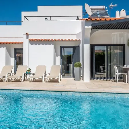 Holiday home Catarino *