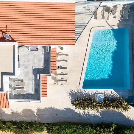 Szálloda Catarino *